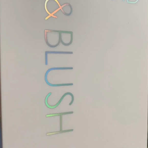 Natasha denona palette - Picture 3 of 3